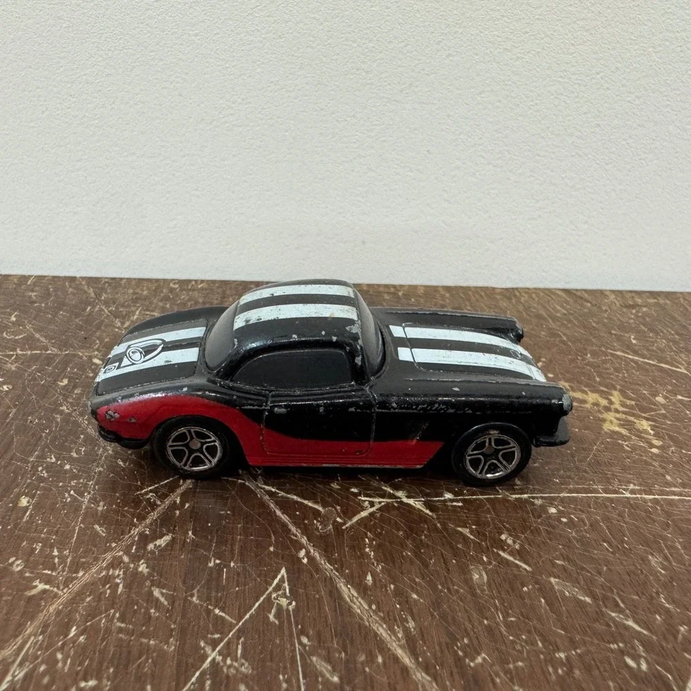 Matchbox 1998 62 Corvette Diecast Car Black Red White‎ Taco Bell Vintage Toy
